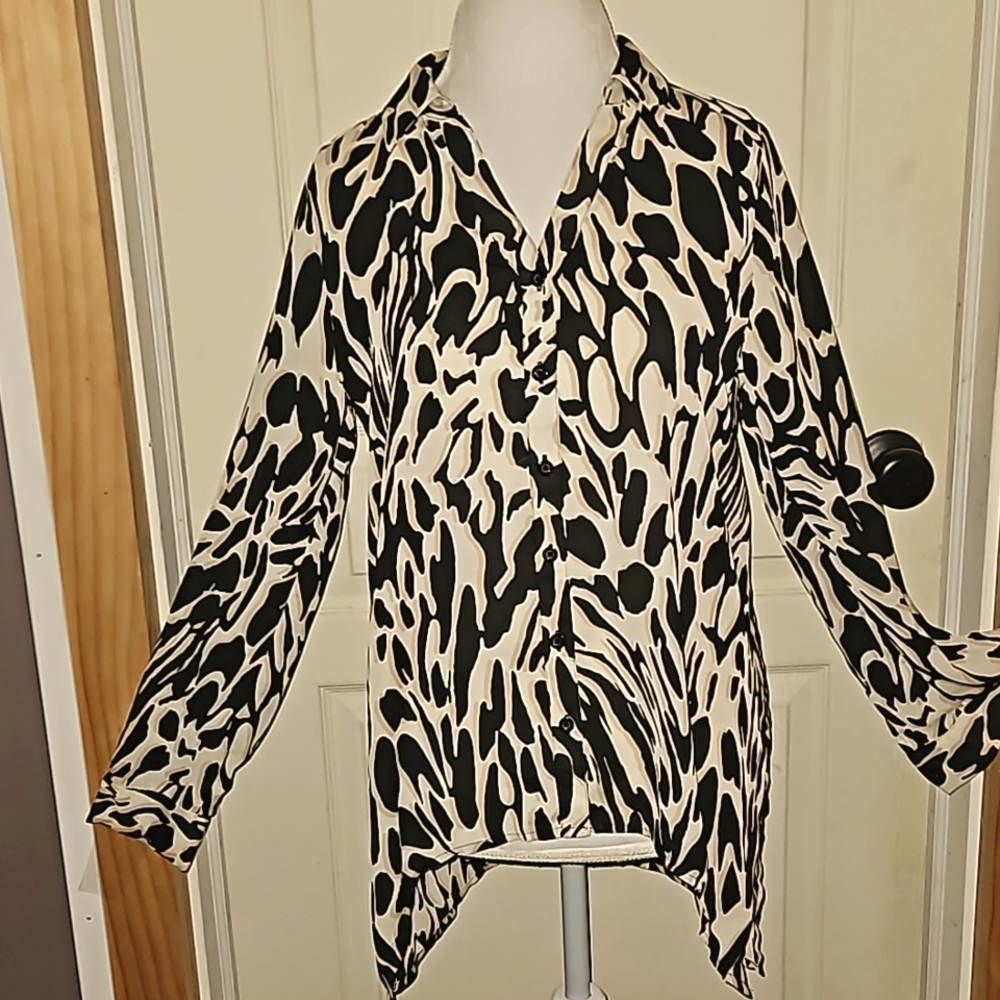 Black/Taupe/off white print Blouse